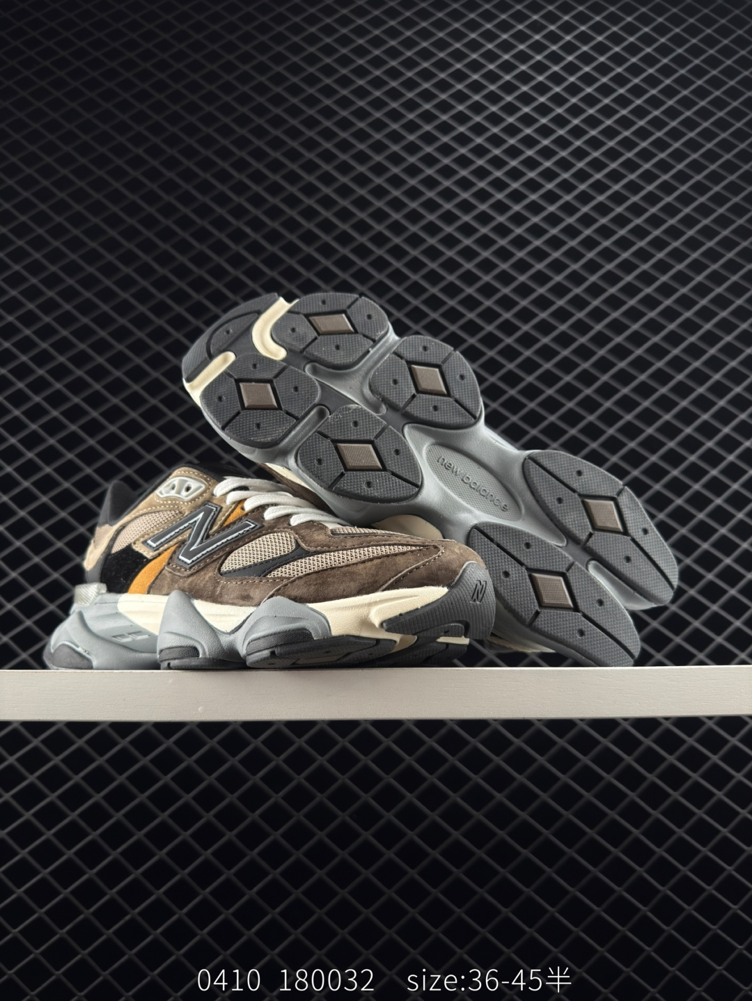 New Balance    NB9060